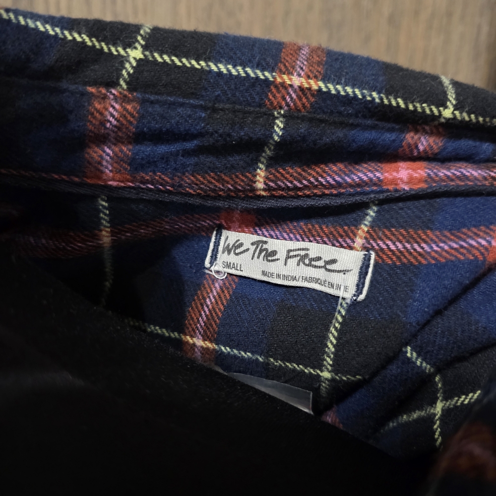 NWT We The Free Happy Hour Plaid Shirt - Picture 3 of 5